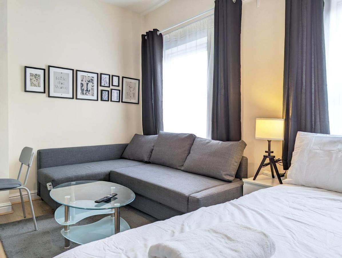 Lovely Studio In Anfield Near Centre Free Parking Liverpool Buitenkant foto